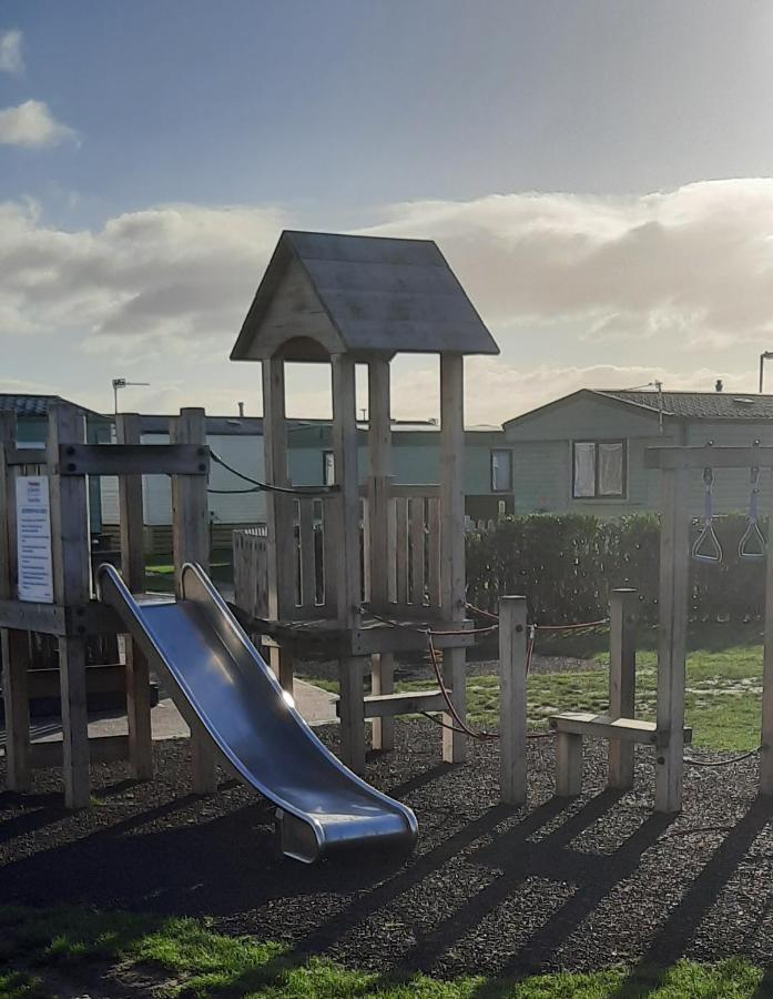 Masons By The Sea Heysham Static Caravan Sleeps 8 Pet Friendly Extérieur photo